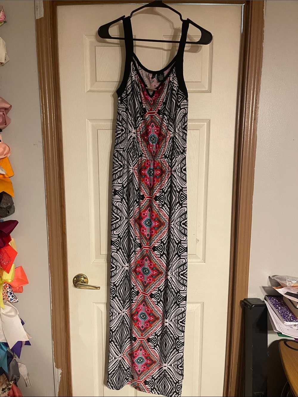 new directions Geometric Racerback Maxi Dress in Black and Pink